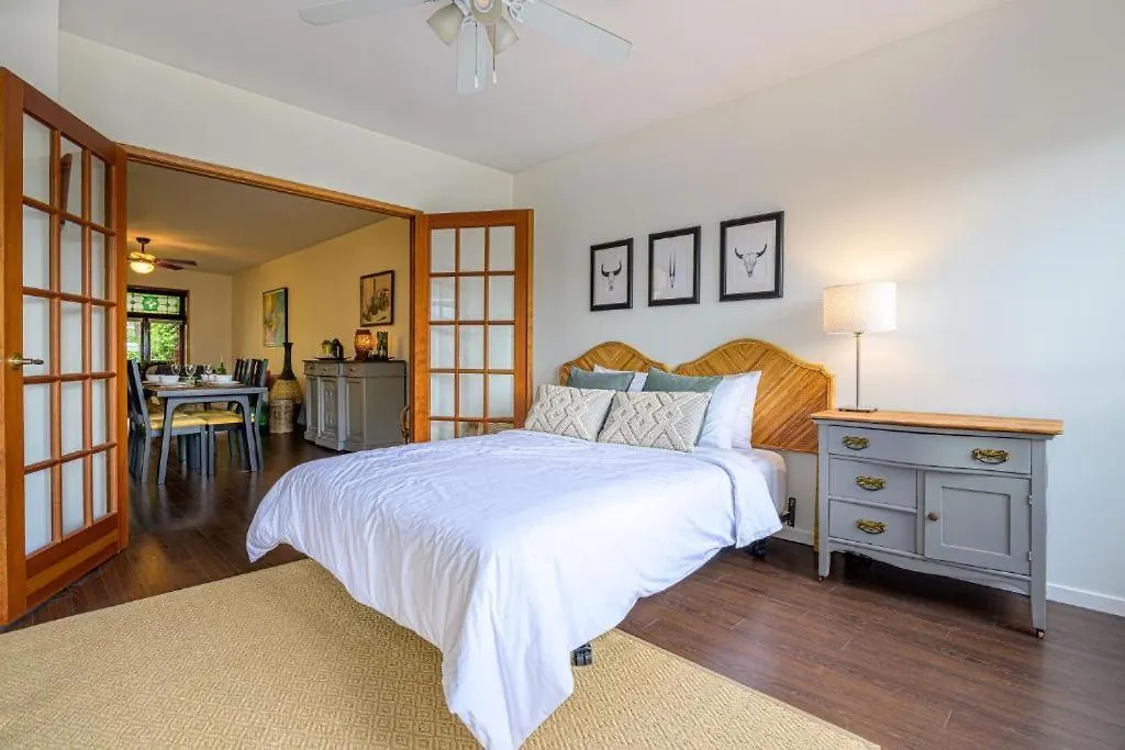 Apartment Charming Suite With Amazing Views Vancouver Canada