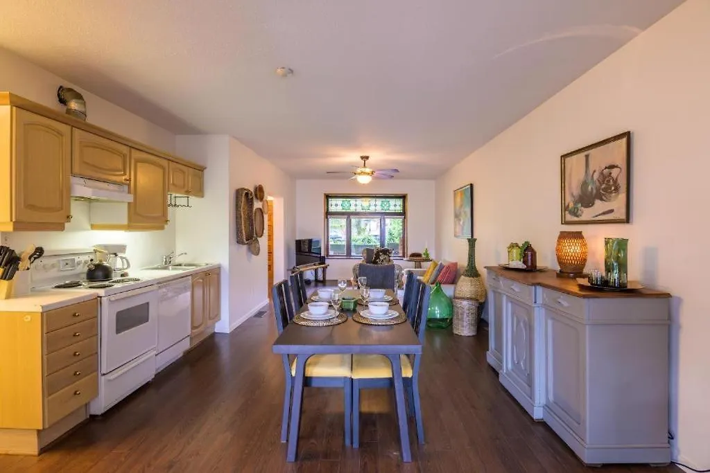 Apartment Charming Suite With Amazing Views Vancouver